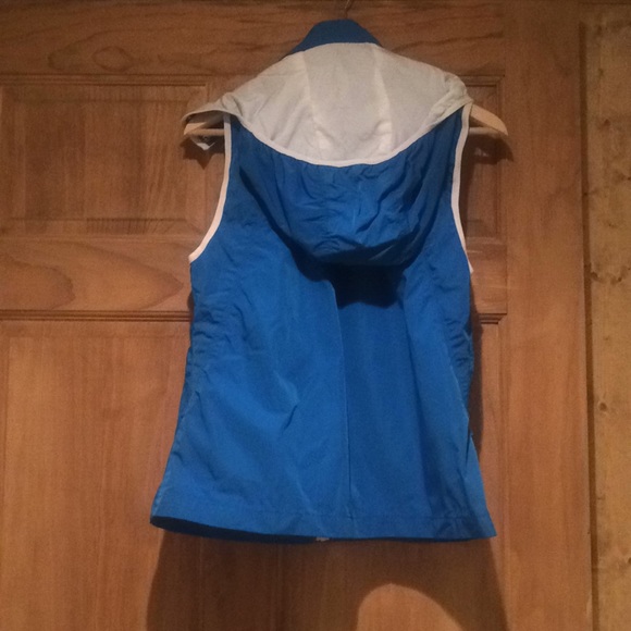 Ralph Lauren Active Vest - Picture 3 of 3